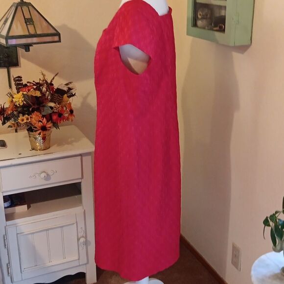 Adrianna Papell Square Neckline Jacquard Dress.Textured, Classic Red, Holiday - Picture 5 of 9